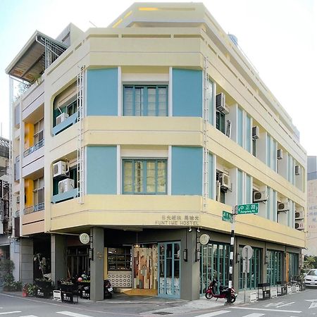 Funtime Hostel Chiayi Exterior foto