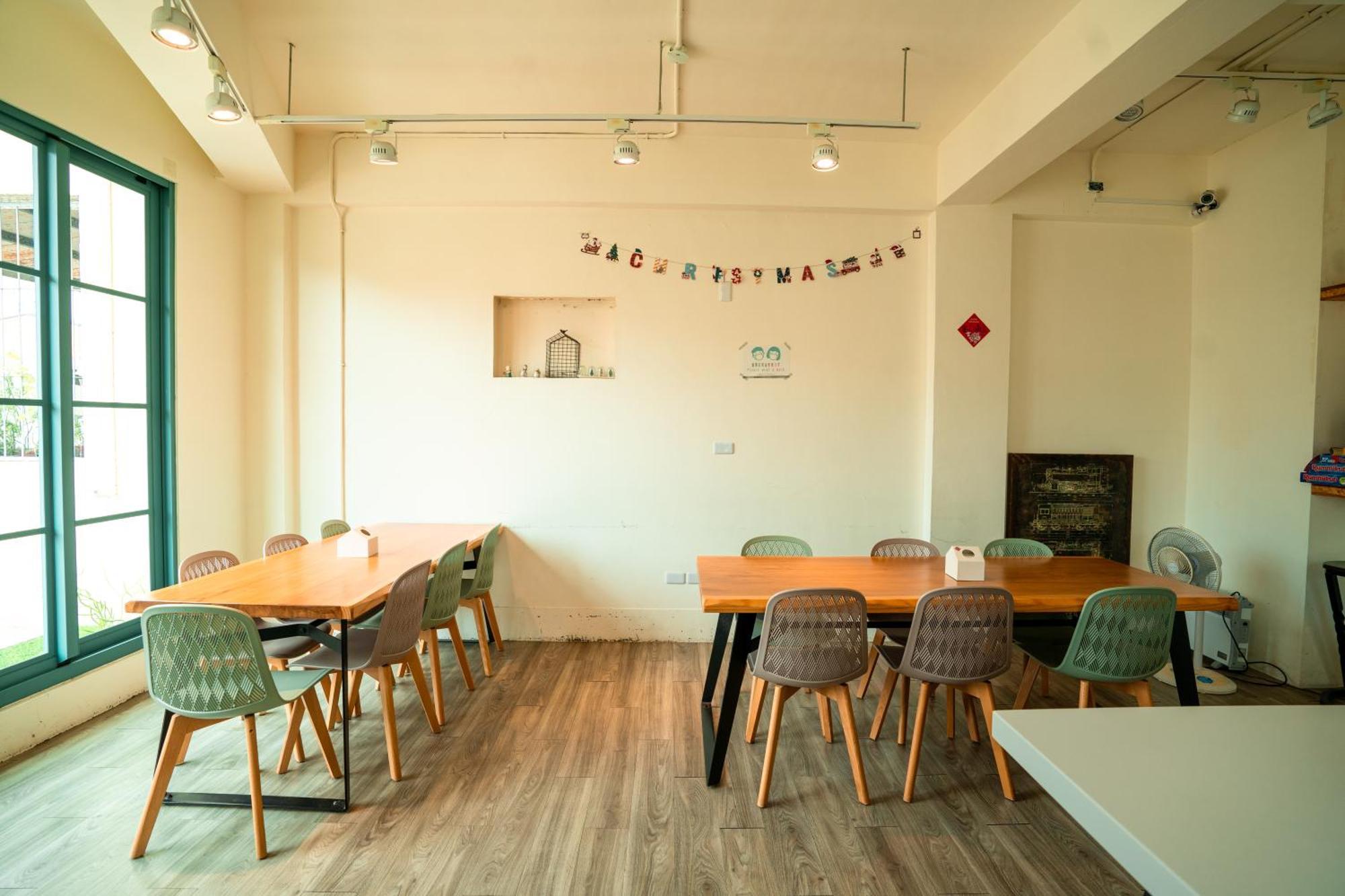 Funtime Hostel Chiayi Exterior foto